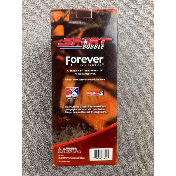 Sport Bobble Road to the Show MLB New York Yankees Derek Jeter Bobblehead - Picture 3 of 8